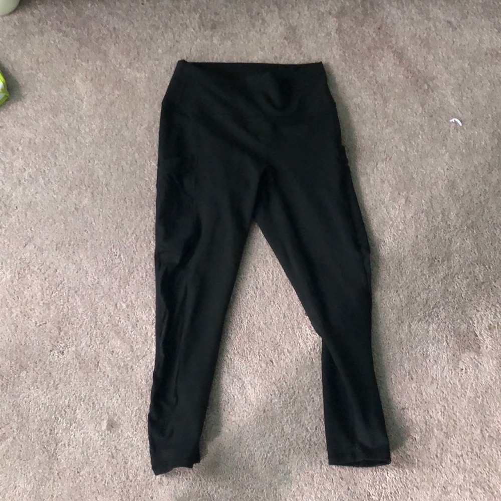 Black powerhold Fabletics leggings